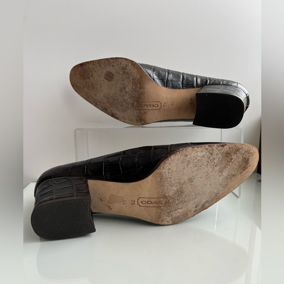 Vintage Coach Dark Brown Croc Embossed Leather Chunky Heel Pumps - Picture 11 of 12